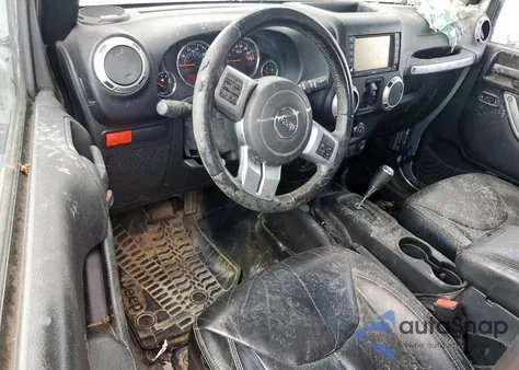 2015 Jeep Wrangler Unlimited Rubicon из США, поврежденный, VIN 1C4HJWFG5FL513601